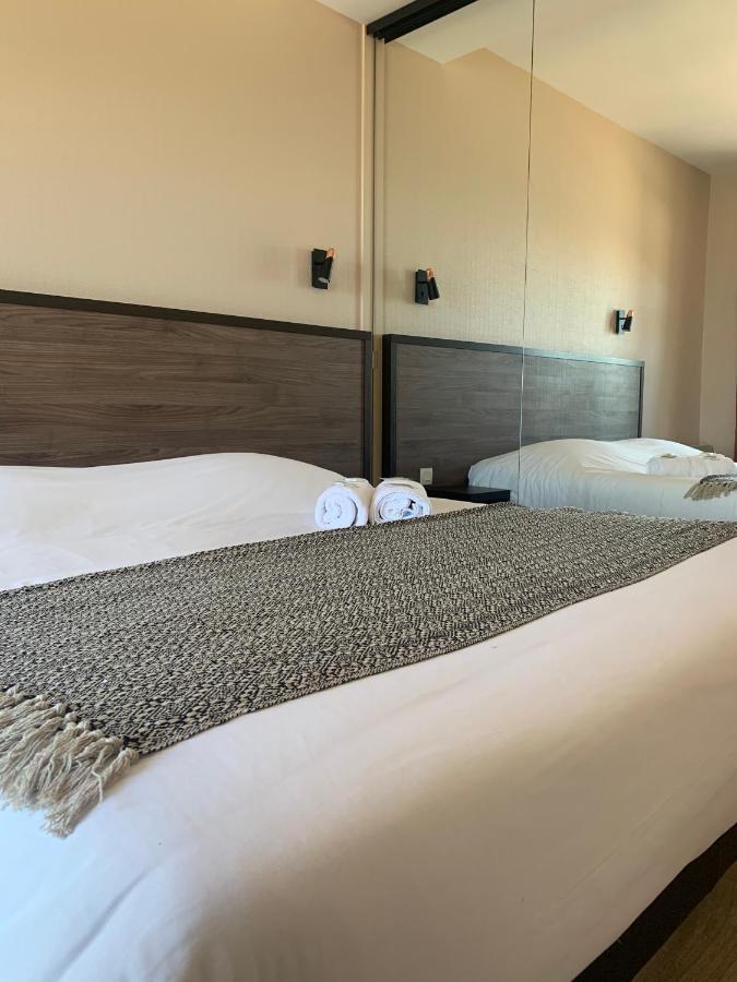 Les Pieds Dans L'Eau 2 Bed & Breakfast Cancale Eksteriør bilde